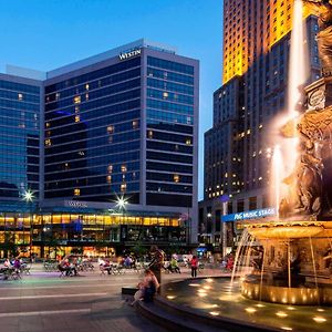 Ohio Suite 1 King Murphy Fountain Square view